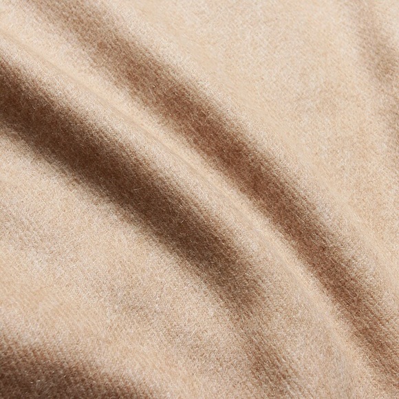 Edelweiss 100% cashmere luxurious women’s scarf - Picture 4 of 6